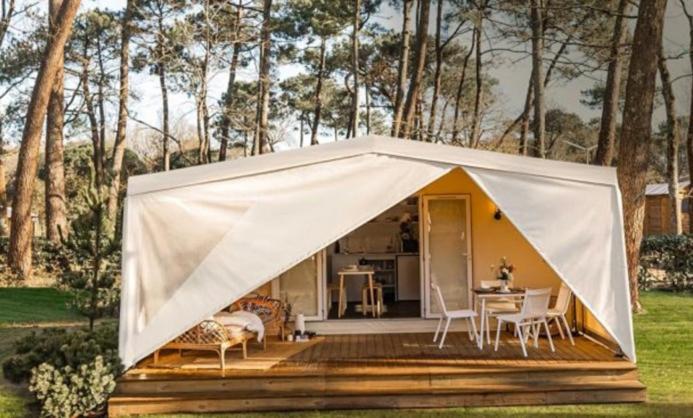 Camping Familial - Parc Aquatique - Grande Aire De Jeux A La Montagne Агос-Відалос Екстер'єр фото